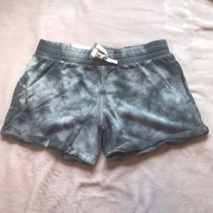 Gray and white tie dye midi shorts